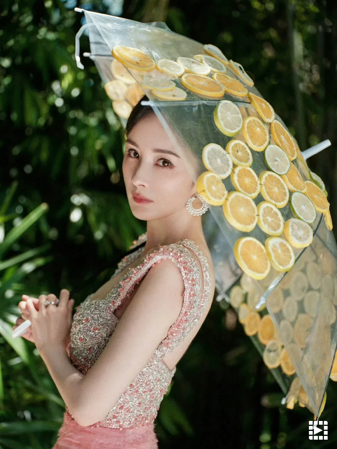 18c2b47d38dc4b1c82de36b61fafe129~tplv-obj:1080:1440.image.webp