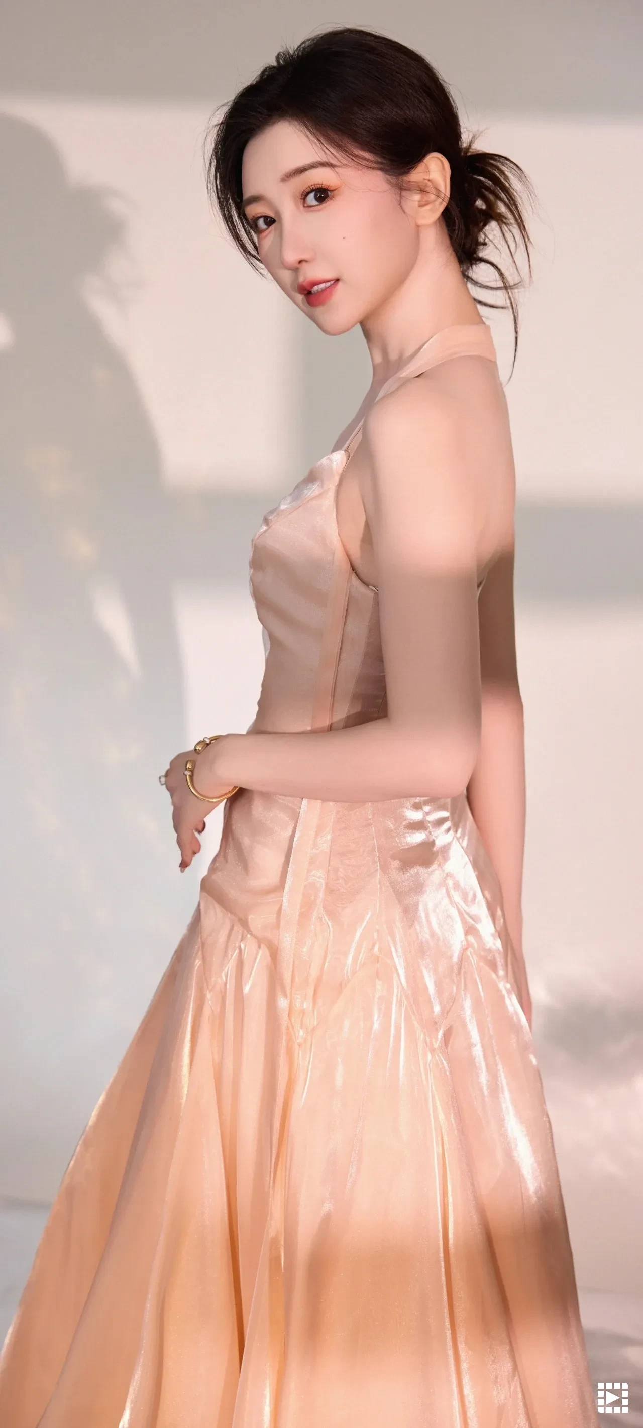 94bf15aa0a9140c18a598dc1ef397987~tplv-obj:1280:2844.image.webp